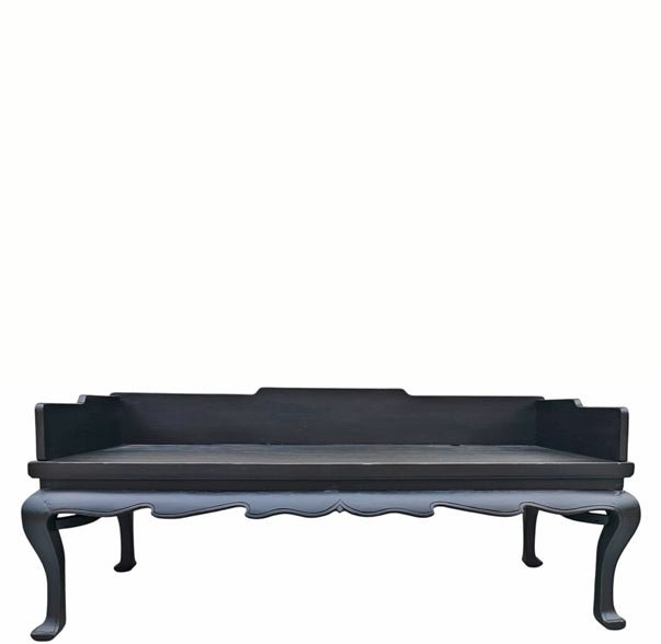 Antique Chinese Black Lacquer Daybed Bench, Northern China, Circa 1826 - Dyag East