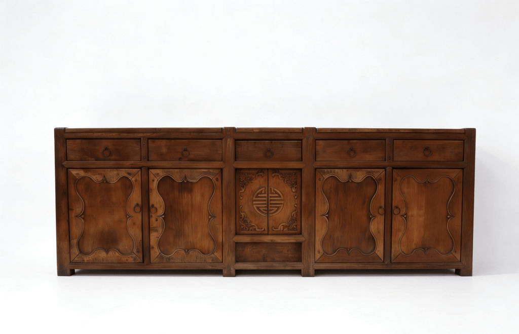 Rustic 17th Century Elm Sideboard - Dyag East
