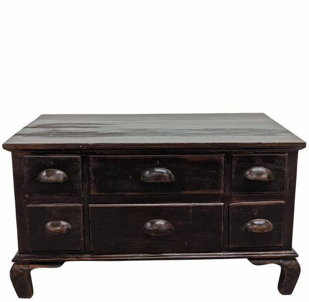 Guangdong Accent Table - Dyag East
