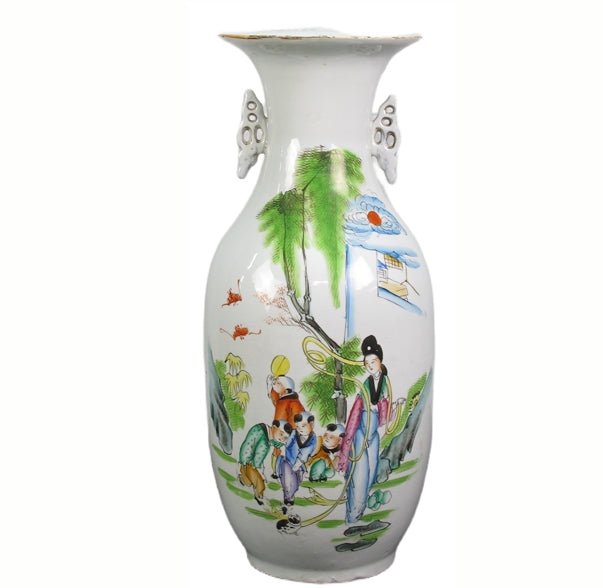 Vintage Chinese Famille Rose Porcelain Vase - Dyag East