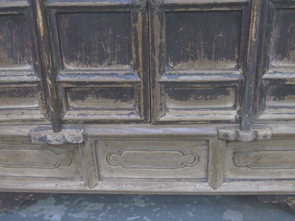 17th Century Elm Cabinet - Dyag East