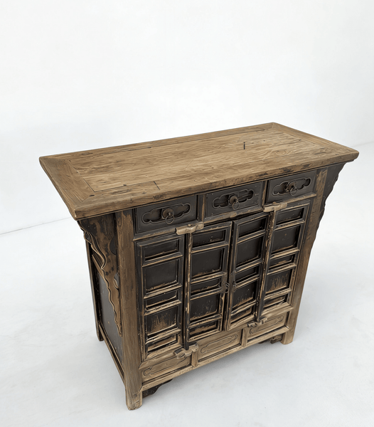 17th Century Elm Cabinet - Dyag East