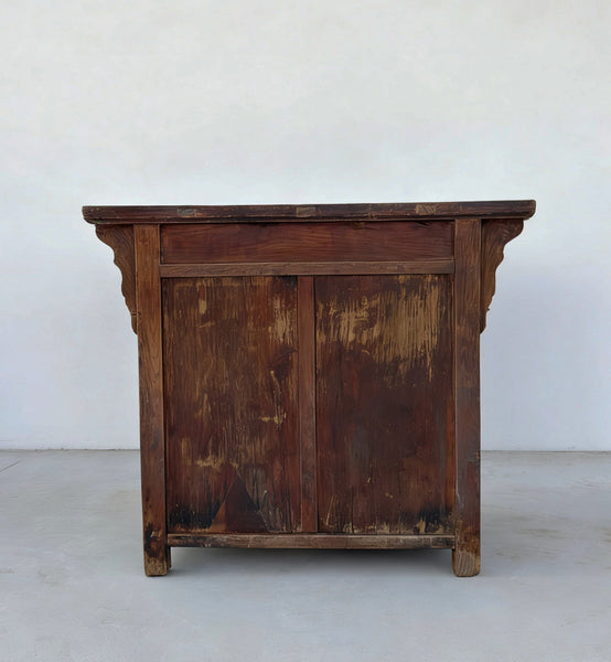 17th Century Elm Cabinet - Dyag East
