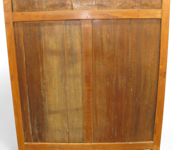 Classical Late 19th Century Antique Chinese Armoire