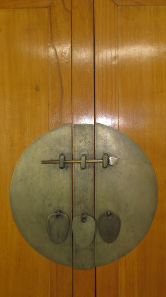 Classical Late 19th Century Antique Chinese Armoire