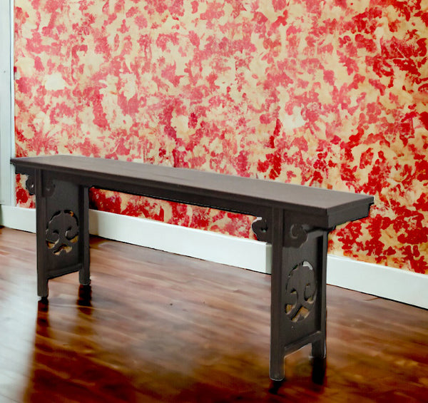 Antique Chinese Ruyi Console Table