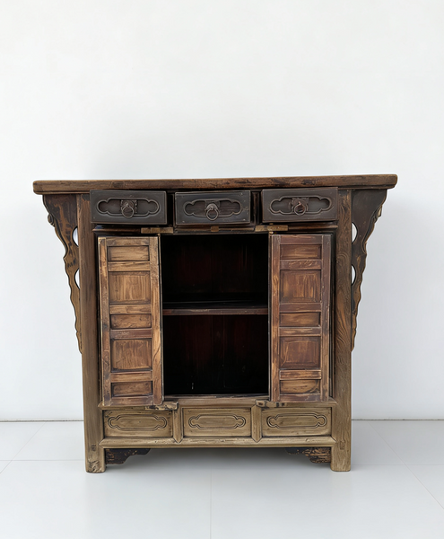 17th Century Elm Cabinet