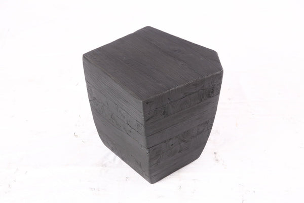 Black 15” Inch Block Accent Table 2.2 - Dyag East