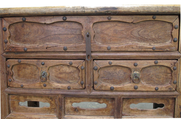 Carved Early 19th Century Elm Console - Dyag East