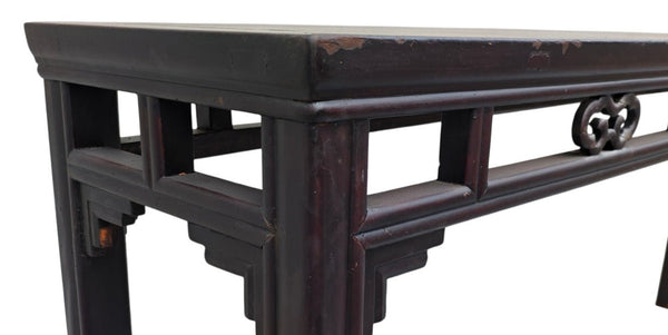 Early 19th Century Chinese Elm Console Table with Openwork Apron - Dyag East