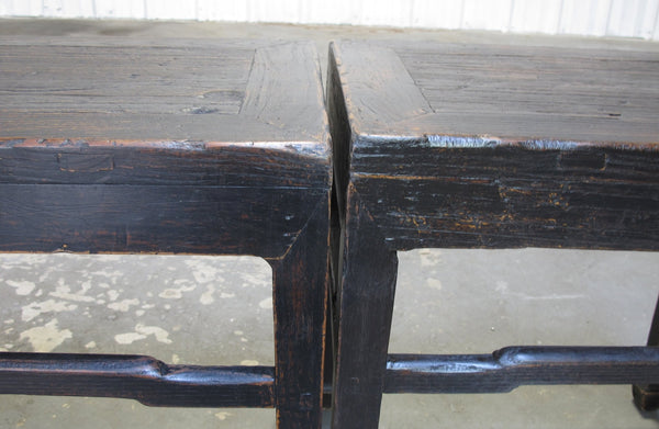 Pair of 19th Century Black Lacquered Side Tables - Dyag East