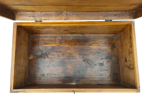 Vintage Chinese Hand-Painted Coffer Box - Dyag East