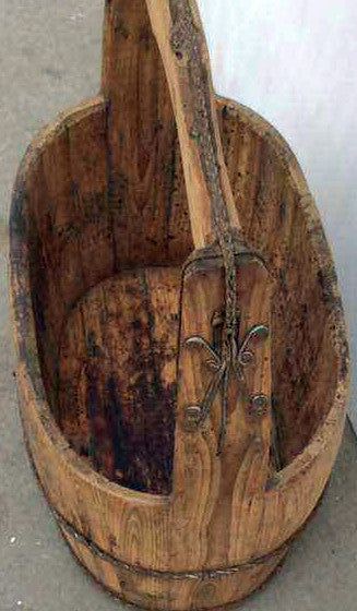 Oval Shaped Vintage Chinese Water Basket - Dyag East