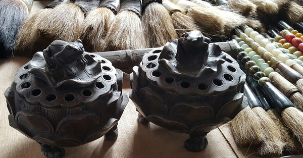 Pair of Incense Burner with Carved Frog Lid - Dyag East