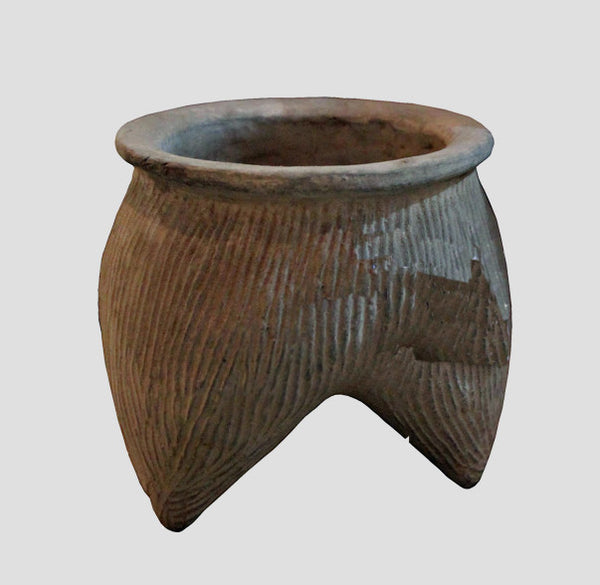 Small Decorative Earthware Vase - Dyag East