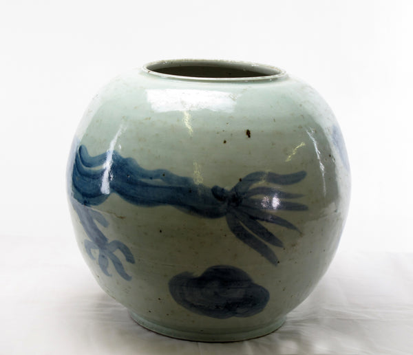 Round Blue & White Dragon Vase - Dyag East