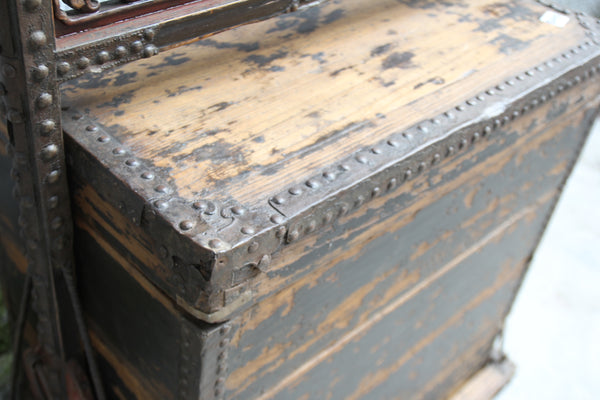 Antique Chinese Wood Food Box - Dyag East