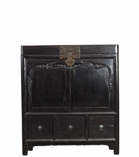 Antique Chinese Trunk Cabinet - Dyag East