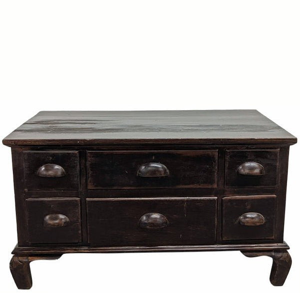 Guangdong Accent Table - Dyag East