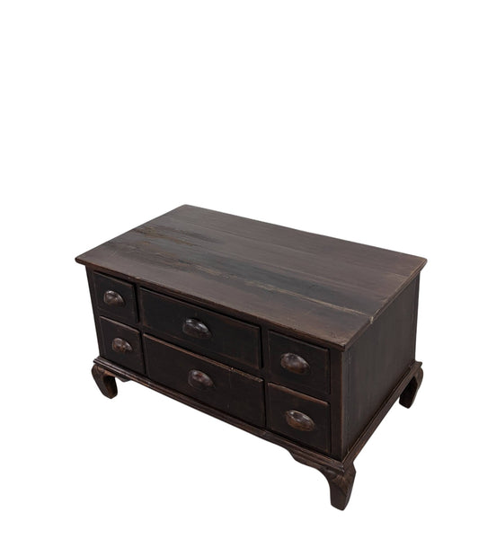 Guangdong Accent Table - Dyag East