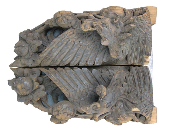 Pair Carvings - Dyag East