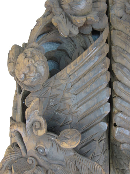 Pair Carvings - Dyag East