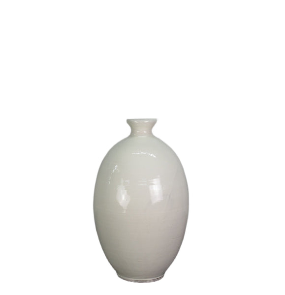 White Ellen Vase - Dyag East